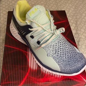 FILA kids running shoes